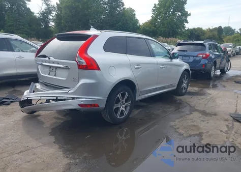 2015 Volvo Xc60 T6 z USA, uszkodzony, nr VIN YV4902RK9F2744570